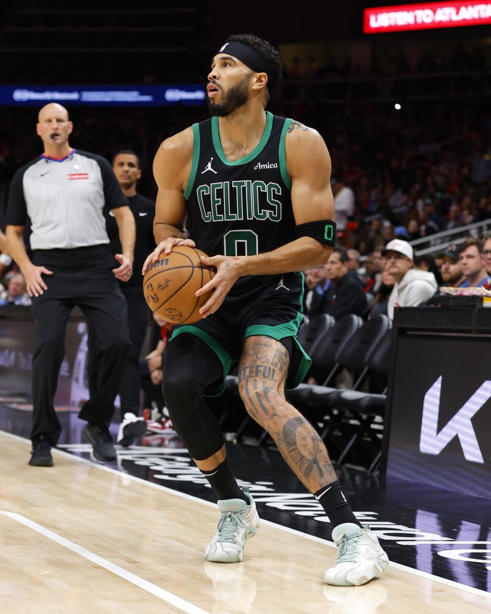 在竞争激烈 在竞争激烈