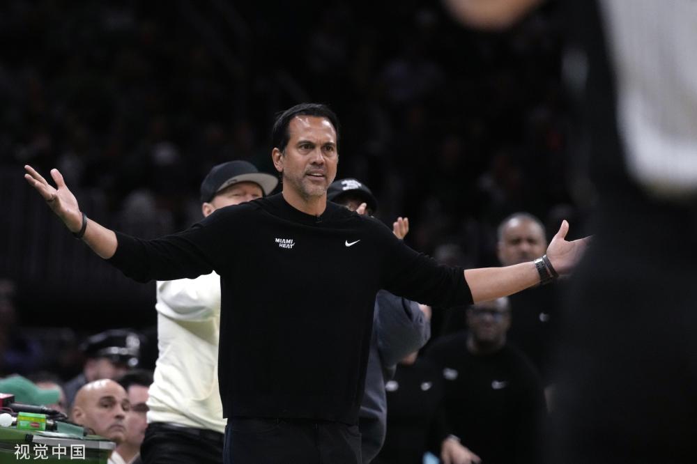 在利物浦与 在利物浦与